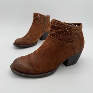 Born Brown Distressed Leather Zip Ankle Bootie Size 7 M